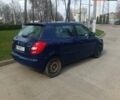 Синий Шкода Фабия, объемом двигателя 1.6 л и пробегом 350 тыс. км за 5200 $, фото 3 на Automoto.ua