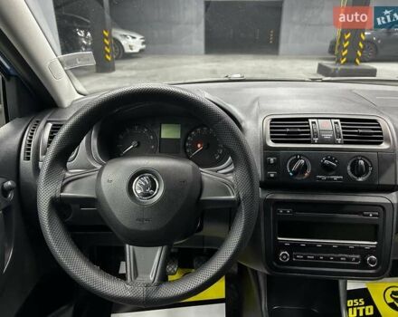 Шкода Фабія 2014 у Чернівцях на Automoto.ua Синій Шкода Фабія, об'ємом двигуна 1.2 л та пробігом 138 тис. км за 7000 $, фото 11 на Automoto.ua
