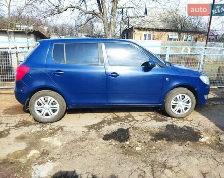 Синій Шкода Фабія, об'ємом двигуна 1.6 л та пробігом 250 тис. км за 7500 $, фото 3 на Automoto.ua