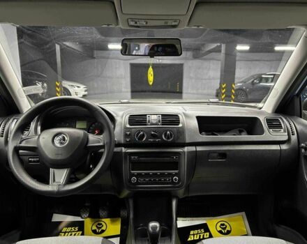 Шкода Фабія 2014 у Чернівцях на Automoto.ua Синій Шкода Фабія, об'ємом двигуна 1.2 л та пробігом 138 тис. км за 7000 $, фото 10 на Automoto.ua