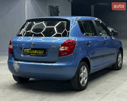 Шкода Фабія 2014 у Чернівцях на Automoto.ua Синій Шкода Фабія, об'ємом двигуна 1.2 л та пробігом 138 тис. км за 7000 $, фото 5 на Automoto.ua