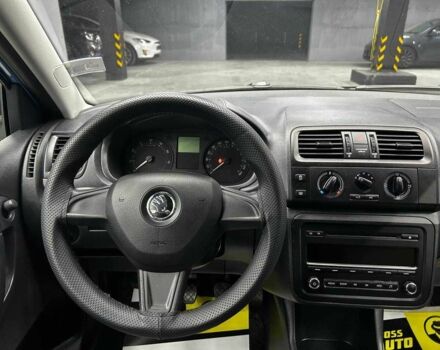 Шкода Фабія 2014 у Чернівцях на Automoto.ua Синій Шкода Фабія, об'ємом двигуна 1.2 л та пробігом 138 тис. км за 7000 $, фото 11 на Automoto.ua