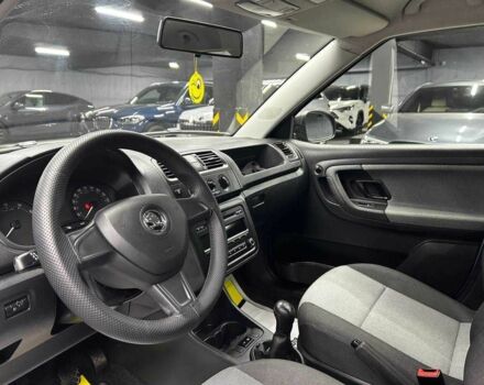Шкода Фабія 2014 у Чернівцях на Automoto.ua Синій Шкода Фабія, об'ємом двигуна 1.2 л та пробігом 138 тис. км за 7000 $, фото 7 на Automoto.ua