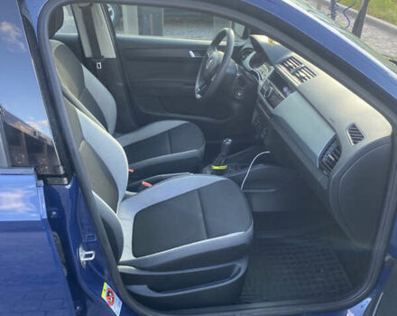 Синий Шкода Фабия, объемом двигателя 1.2 л и пробегом 119 тыс. км за 7150 $, фото 15 на Automoto.ua