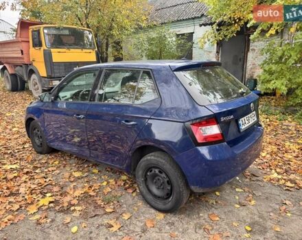 Шкода Фабия 2016 в Киеве на Automoto.ua Синий Шкода Фабия, объемом двигателя 1.2 л и пробегом 239 тыс. км за 3850 $, фото 6 на Automoto.ua
