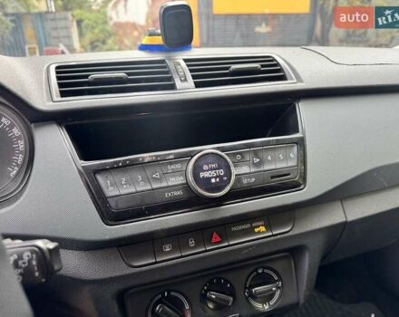 Шкода Фабия 2016 в Киеве на Automoto.ua Синий Шкода Фабия, объемом двигателя 1.2 л и пробегом 239 тыс. км за 3850 $, фото 8 на Automoto.ua