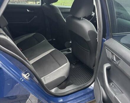Синий Шкода Фабия, объемом двигателя 1.2 л и пробегом 200 тыс. км за 6500 $, фото 3 на Automoto.ua