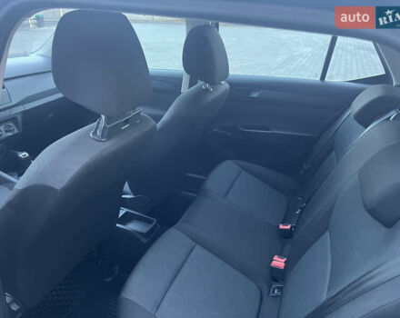 Шкода Фабія 2016 у Вінниці на Automoto.ua Синій Шкода Фабія, об'ємом двигуна 1 л та пробігом 99 тис. км за 6400 $, фото 13 на Automoto.ua