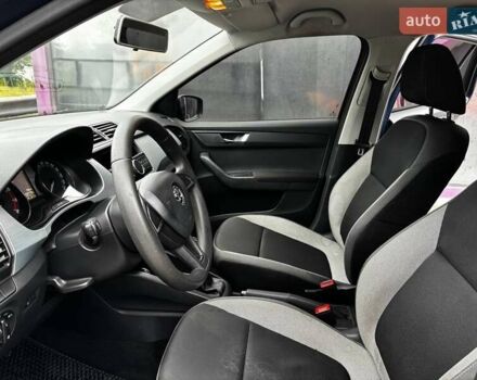 Синий Шкода Фабия, объемом двигателя 1.2 л и пробегом 200 тыс. км за 5700 $, фото 13 на Automoto.ua