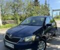 Синий Шкода Фабия, объемом двигателя 1.2 л и пробегом 132 тыс. км за 7400 $, фото 1 на Automoto.ua