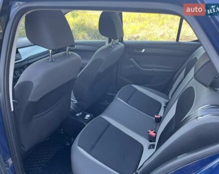 Синий Шкода Фабия, объемом двигателя 1 л и пробегом 190 тыс. км за 6700 $, фото 4 на Automoto.ua