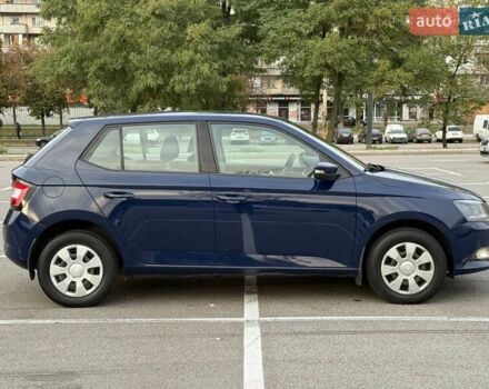 Синий Шкода Фабия, объемом двигателя 1 л и пробегом 108 тыс. км за 7300 $, фото 5 на Automoto.ua