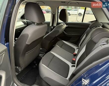 Синий Шкода Фабия, объемом двигателя 1 л и пробегом 108 тыс. км за 7300 $, фото 12 на Automoto.ua