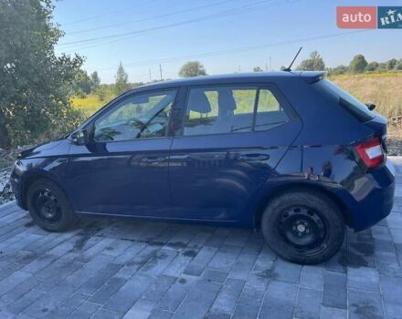 Синий Шкода Фабия, объемом двигателя 1 л и пробегом 190 тыс. км за 6700 $, фото 2 на Automoto.ua