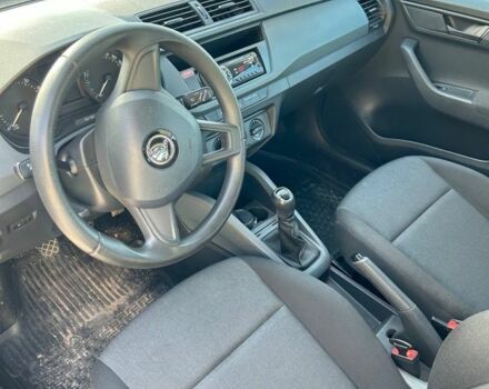 Синий Шкода Фабия, объемом двигателя 1 л и пробегом 100 тыс. км за 7000 $, фото 14 на Automoto.ua