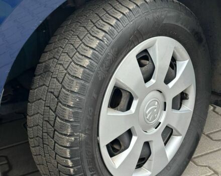 Синий Шкода Фабия, объемом двигателя 1 л и пробегом 128 тыс. км за 7000 $, фото 9 на Automoto.ua