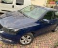 Синий Шкода Фабия, объемом двигателя 1 л и пробегом 123 тыс. км за 7600 $, фото 1 на Automoto.ua