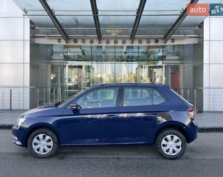 Шкода Фабия 2018 в Киеве на Automoto.ua Синий Шкода Фабия, объемом двигателя 1 л и пробегом 188 тыс. км за 6305 $, фото 8 на Automoto.ua