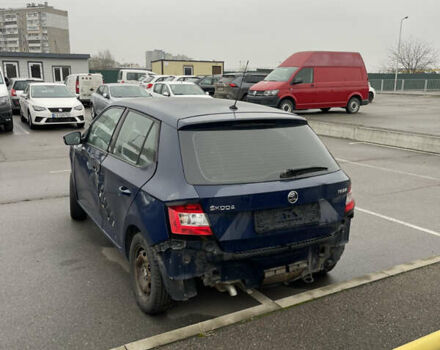 Синій Шкода Фабія, об'ємом двигуна 1 л та пробігом 60 тис. км за 3700 $, фото 3 на Automoto.ua