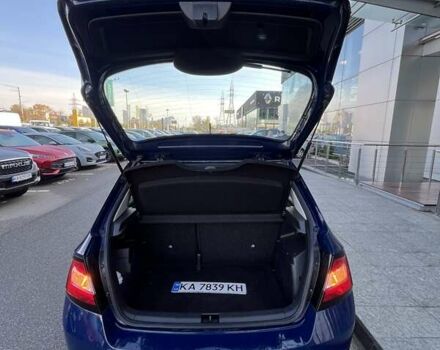 Шкода Фабия 2018 в Киеве на Automoto.ua Синий Шкода Фабия, объемом двигателя 1 л и пробегом 188 тыс. км за 6305 $, фото 10 на Automoto.ua