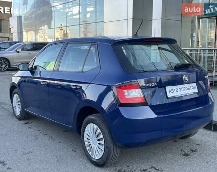 Шкода Фабия 2018 в Киеве на Automoto.ua Синий Шкода Фабия, объемом двигателя 1 л и пробегом 167 тыс. км за 6062 $, фото 7 на Automoto.ua