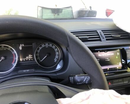 Синий Шкода Фабия, объемом двигателя 1 л и пробегом 61 тыс. км за 3800 $, фото 4 на Automoto.ua