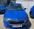 Синий Шкода Фабия, объемом двигателя 1 л и пробегом 64 тыс. км за 10020 $, фото 1 на Automoto.ua