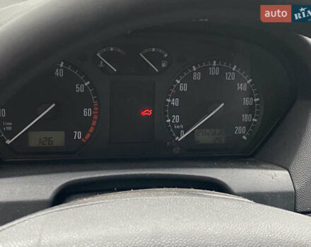 Синий Шкода Фабия, объемом двигателя 1.39 л и пробегом 282 тыс. км за 1200 $, фото 12 на Automoto.ua