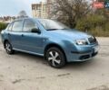 Синий Шкода Фабия, объемом двигателя 1.2 л и пробегом 207 тыс. км за 4000 $, фото 8 на Automoto.ua