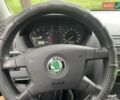 Синий Шкода Фабия, объемом двигателя 1.39 л и пробегом 235 тыс. км за 2300 $, фото 9 на Automoto.ua