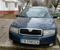 Синий Шкода Фабия, объемом двигателя 1.4 л и пробегом 333 тыс. км за 3500 $, фото 1 на Automoto.ua