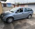 Синий Шкода Фабия, объемом двигателя 1.4 л и пробегом 300 тыс. км за 3200 $, фото 1 на Automoto.ua