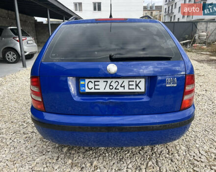 Синий Шкода Фабия, объемом двигателя 1.4 л и пробегом 293 тыс. км за 3500 $, фото 3 на Automoto.ua
