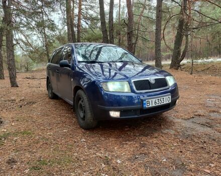 Синий Шкода Фабия, объемом двигателя 1.4 л и пробегом 380 тыс. км за 3500 $, фото 2 на Automoto.ua