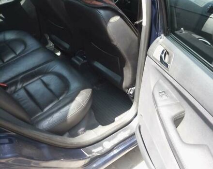 Синий Шкода Фабия, объемом двигателя 1.39 л и пробегом 163 тыс. км за 3500 $, фото 14 на Automoto.ua