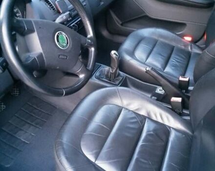 Синий Шкода Фабия, объемом двигателя 1.39 л и пробегом 163 тыс. км за 3500 $, фото 26 на Automoto.ua