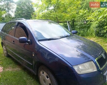 Синій Шкода Фабія, об'ємом двигуна 1.39 л та пробігом 270 тис. км за 3100 $, фото 4 на Automoto.ua