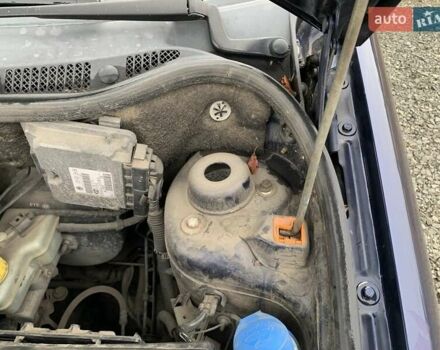 Синий Шкода Фабия, объемом двигателя 1.39 л и пробегом 288 тыс. км за 3400 $, фото 22 на Automoto.ua