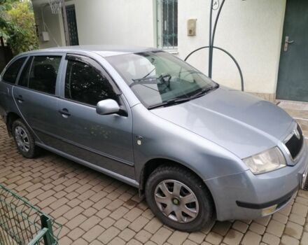 Синий Шкода Фабия, объемом двигателя 1.4 л и пробегом 284 тыс. км за 4000 $, фото 1 на Automoto.ua