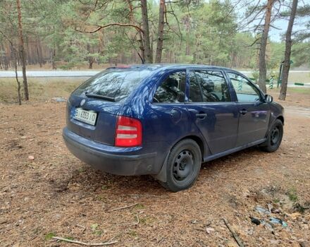 Синий Шкода Фабия, объемом двигателя 1.4 л и пробегом 380 тыс. км за 3500 $, фото 3 на Automoto.ua