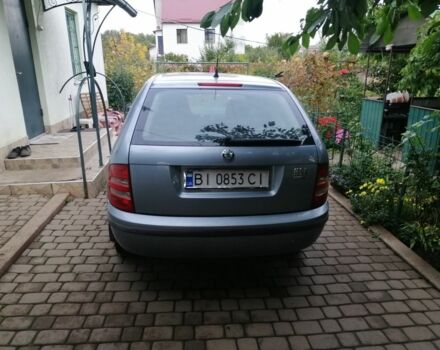 Синий Шкода Фабия, объемом двигателя 1.4 л и пробегом 284 тыс. км за 4000 $, фото 2 на Automoto.ua