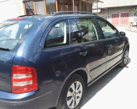 Синий Шкода Фабия, объемом двигателя 1.39 л и пробегом 163 тыс. км за 3500 $, фото 11 на Automoto.ua