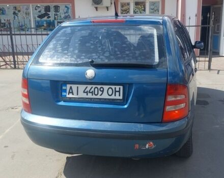 Синий Шкода Фабия, объемом двигателя 1.4 л и пробегом 355 тыс. км за 3300 $, фото 4 на Automoto.ua