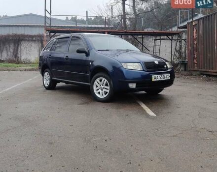 Синий Шкода Фабия, объемом двигателя 1.4 л и пробегом 326 тыс. км за 3800 $, фото 1 на Automoto.ua