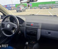 Синий Шкода Фабия, объемом двигателя 1.2 л и пробегом 331 тыс. км за 2600 $, фото 7 на Automoto.ua