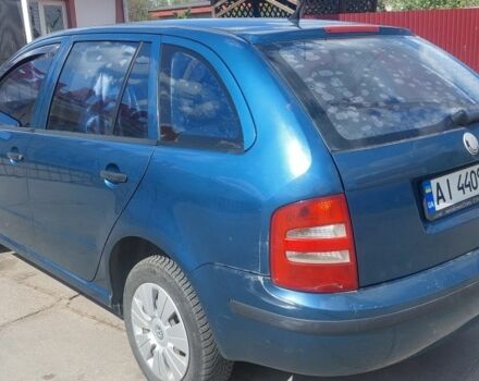 Синий Шкода Фабия, объемом двигателя 1.4 л и пробегом 355 тыс. км за 3300 $, фото 3 на Automoto.ua