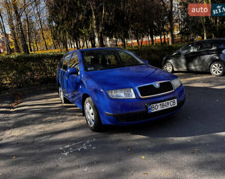 Синий Шкода Фабия, объемом двигателя 1.39 л и пробегом 292 тыс. км за 2999 $, фото 1 на Automoto.ua