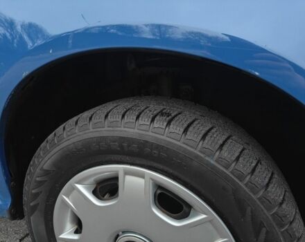 Синій Шкода Фабія, об'ємом двигуна 1.4 л та пробігом 238 тис. км за 3800 $, фото 7 на Automoto.ua