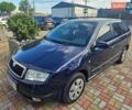 Синий Шкода Фабия, объемом двигателя 1.39 л и пробегом 140 тыс. км за 4600 $, фото 1 на Automoto.ua