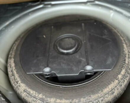 Синий Шкода Фабия, объемом двигателя 1.4 л и пробегом 190 тыс. км за 3900 $, фото 13 на Automoto.ua